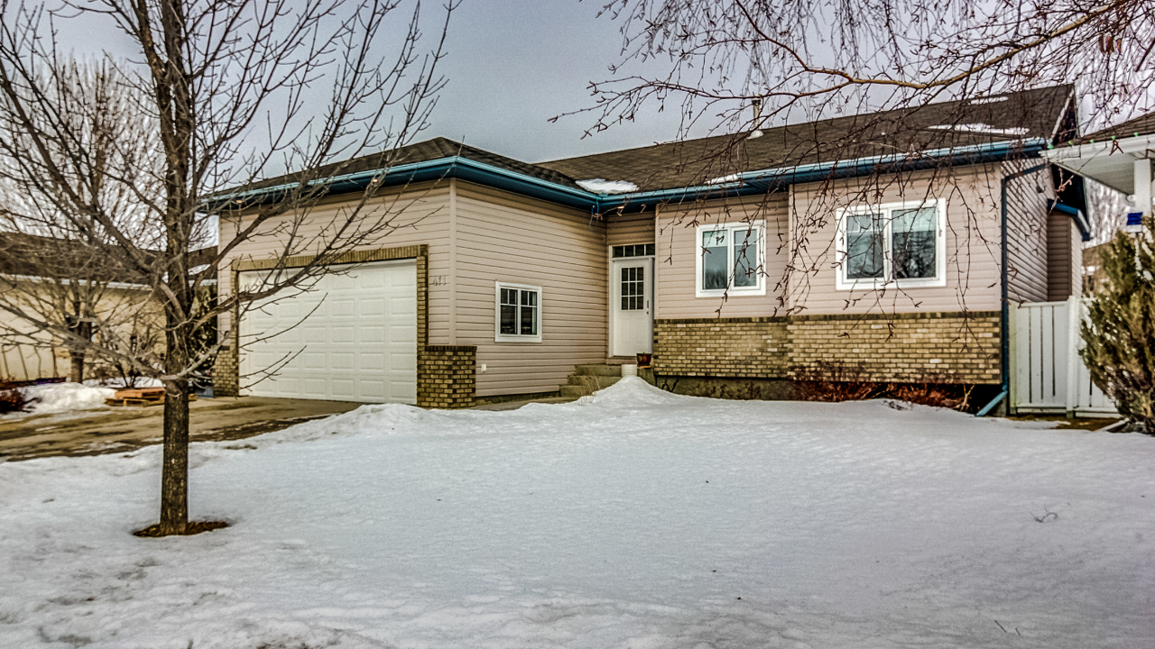 411 Pezer Ln, SK-101