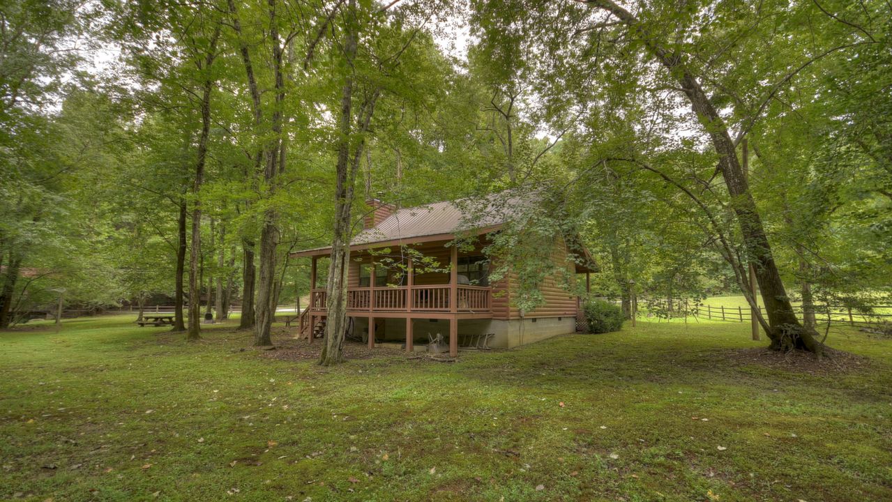 1049 River Bend, Ellijay, GA, 30540 Scene 2