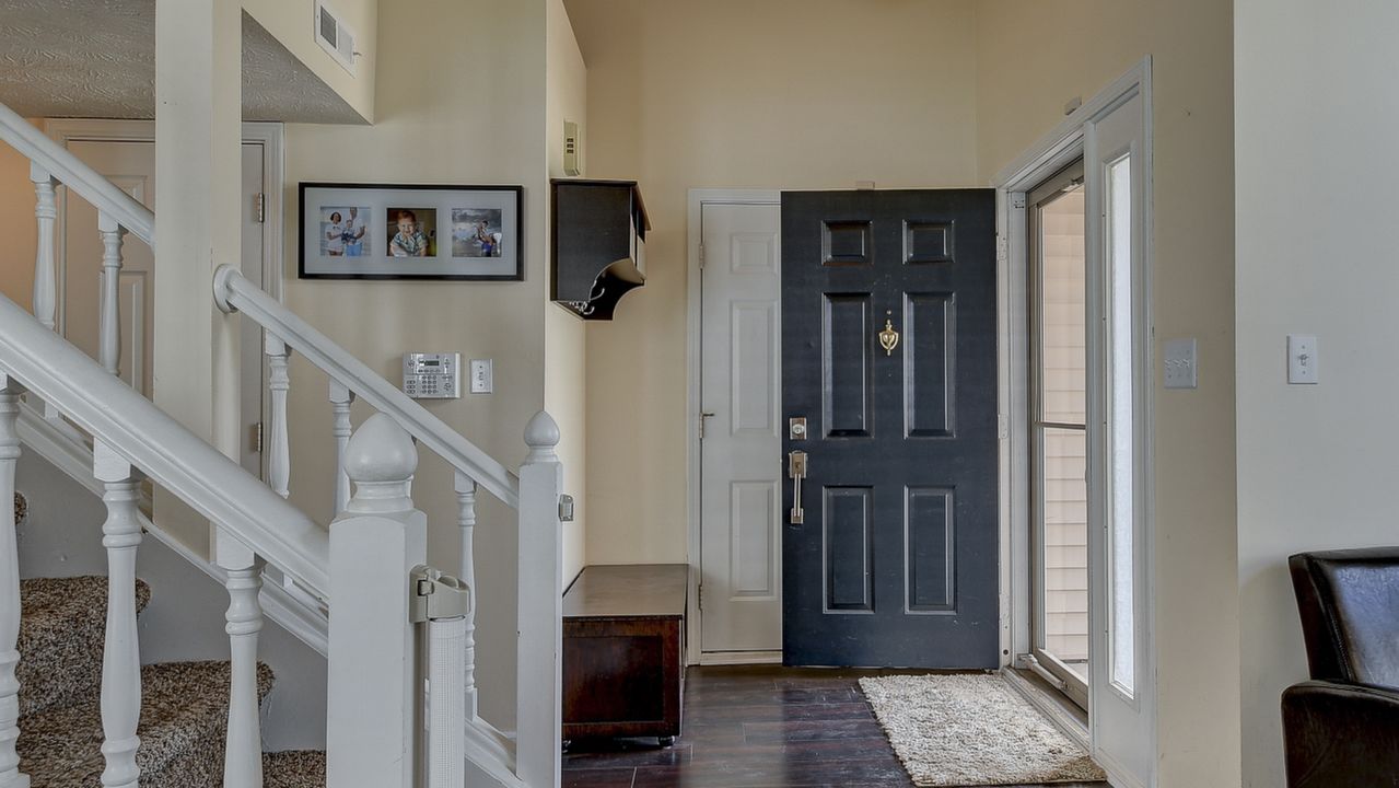 ENTRY WAY