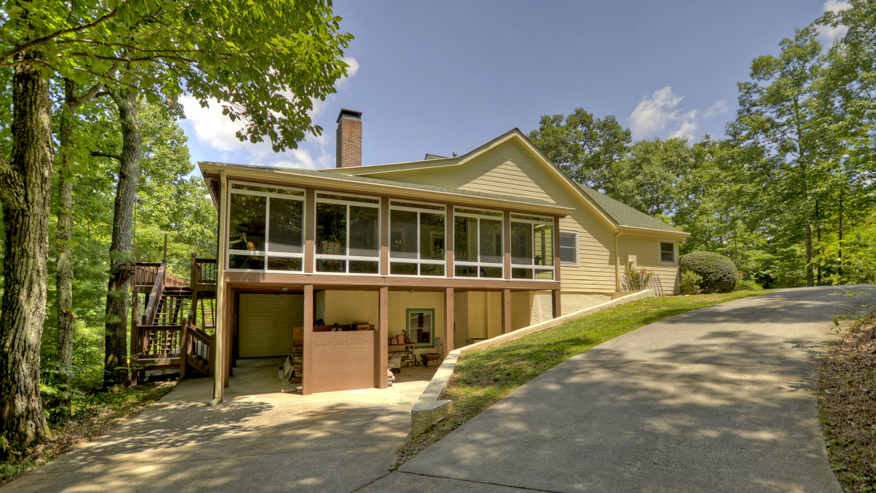 240 Peaceful Path, Ellijay, GA, 30540 Scene 3