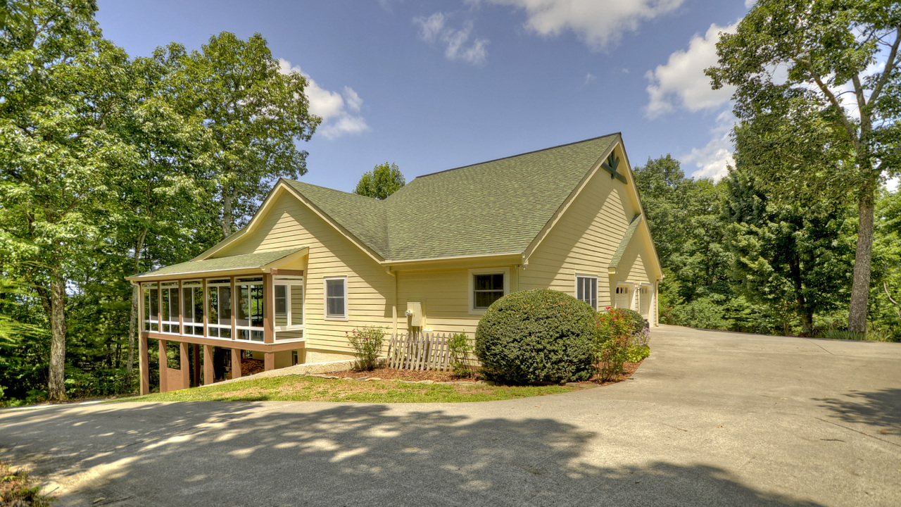 240 Peaceful Path, Ellijay, GA, 30540 Scene 2