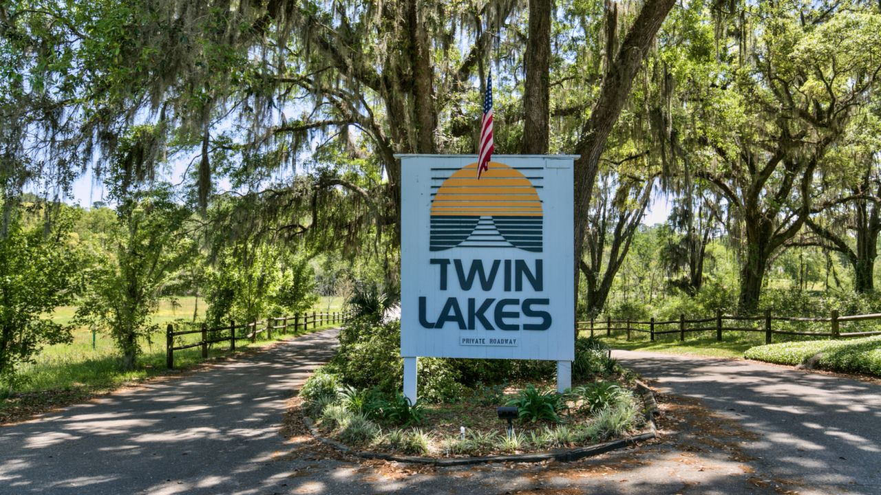 1509 Twin Lakes Dr, Tallahassee, FL, 32317 Scene 1