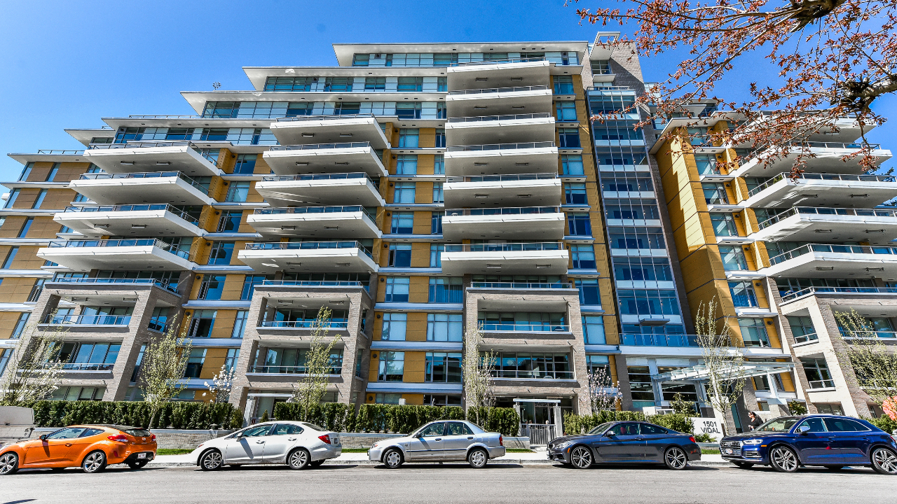 706-1501 Vidal St, White Rock, BC, V4B 3T7 Scene 1