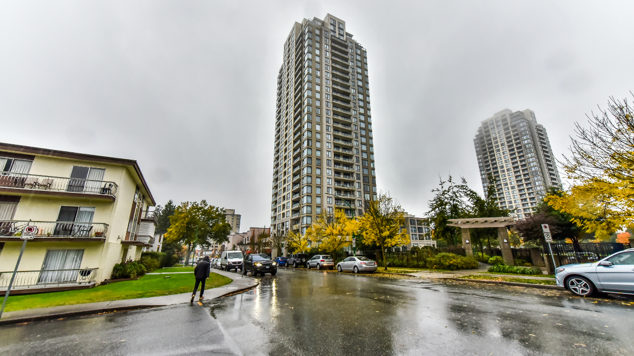 202-7063 Hall Ave, Burnaby, BC, V5E 3A8 Scene 1