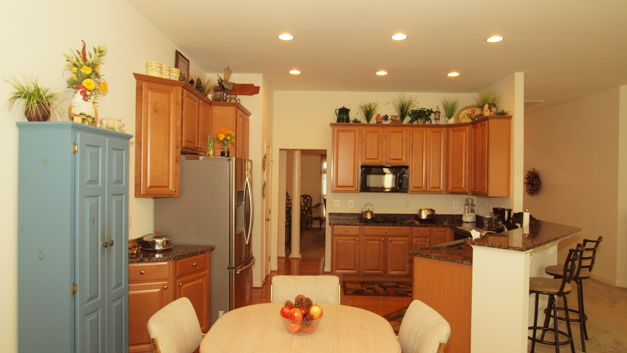 Kitchen and Breakfast Nook