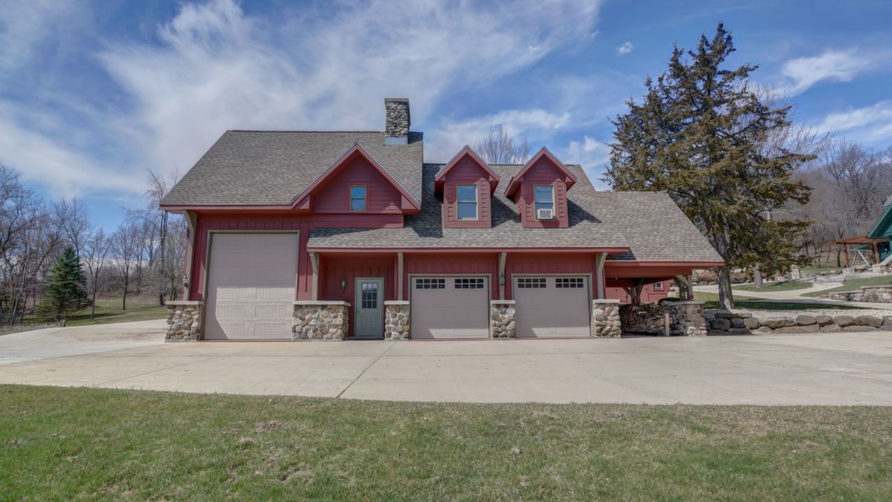 4075 Vilas Rd Cottage Grove-10