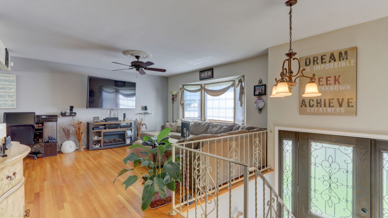 Foyer Living Room