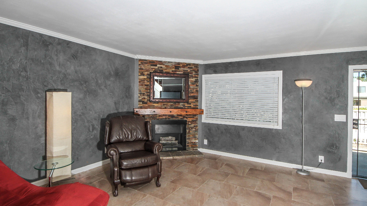 Living Room with Fireplace