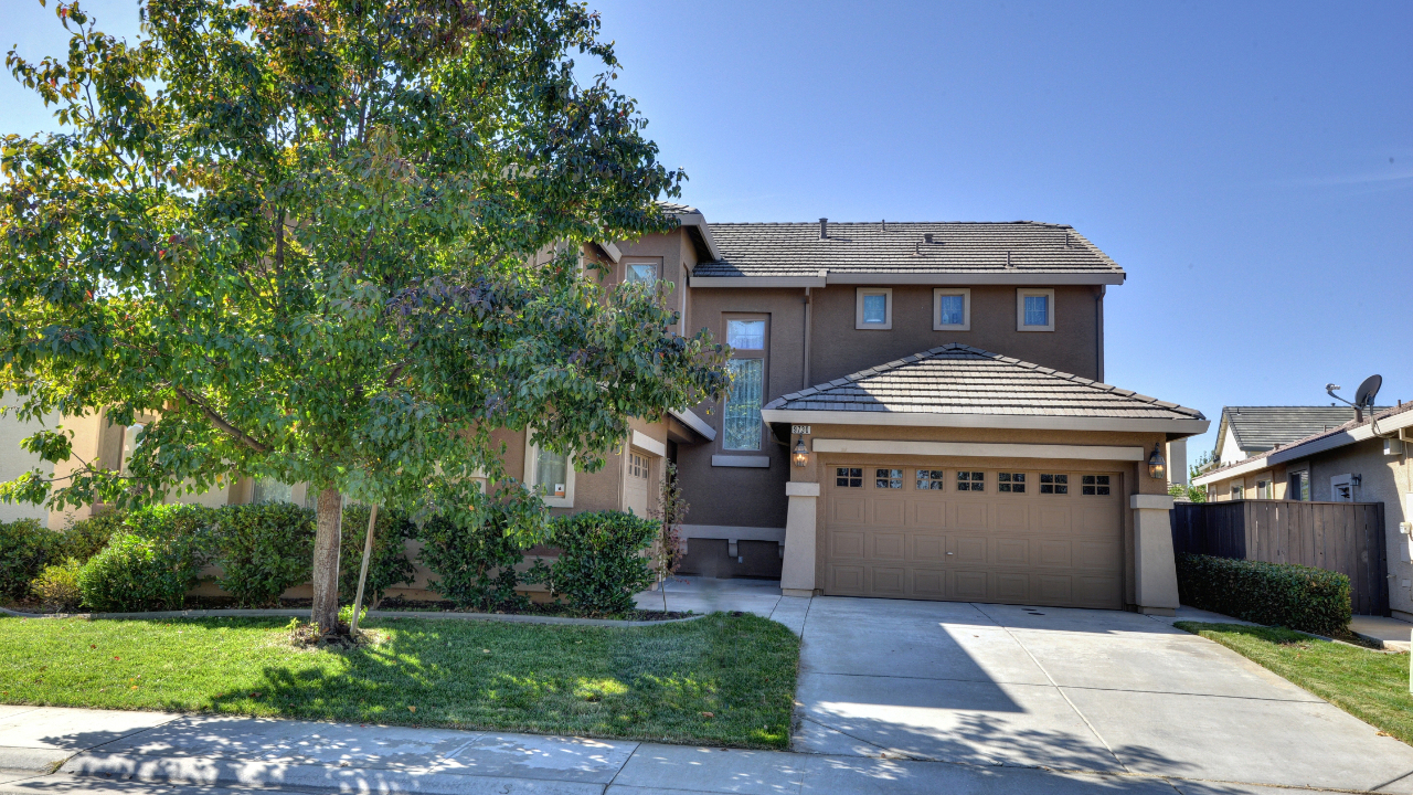 9730 Darley Way, Elk Grove, CA, 95757 Scene 2