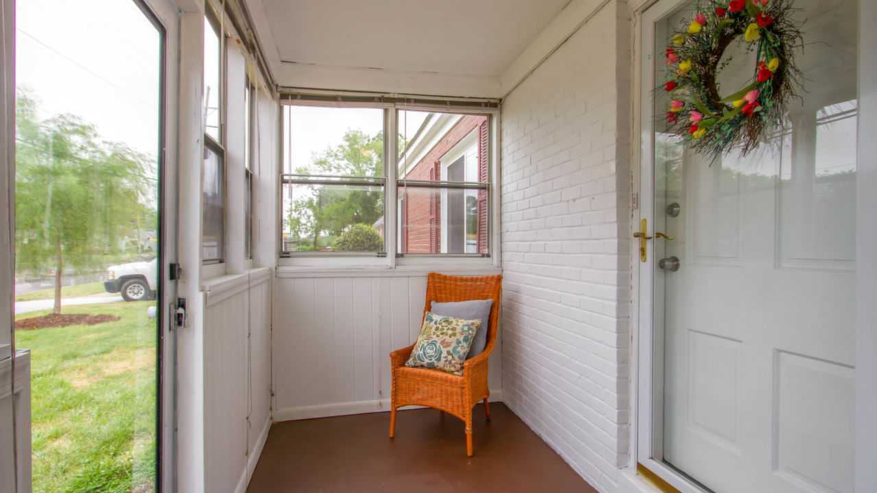 Screened in Porch