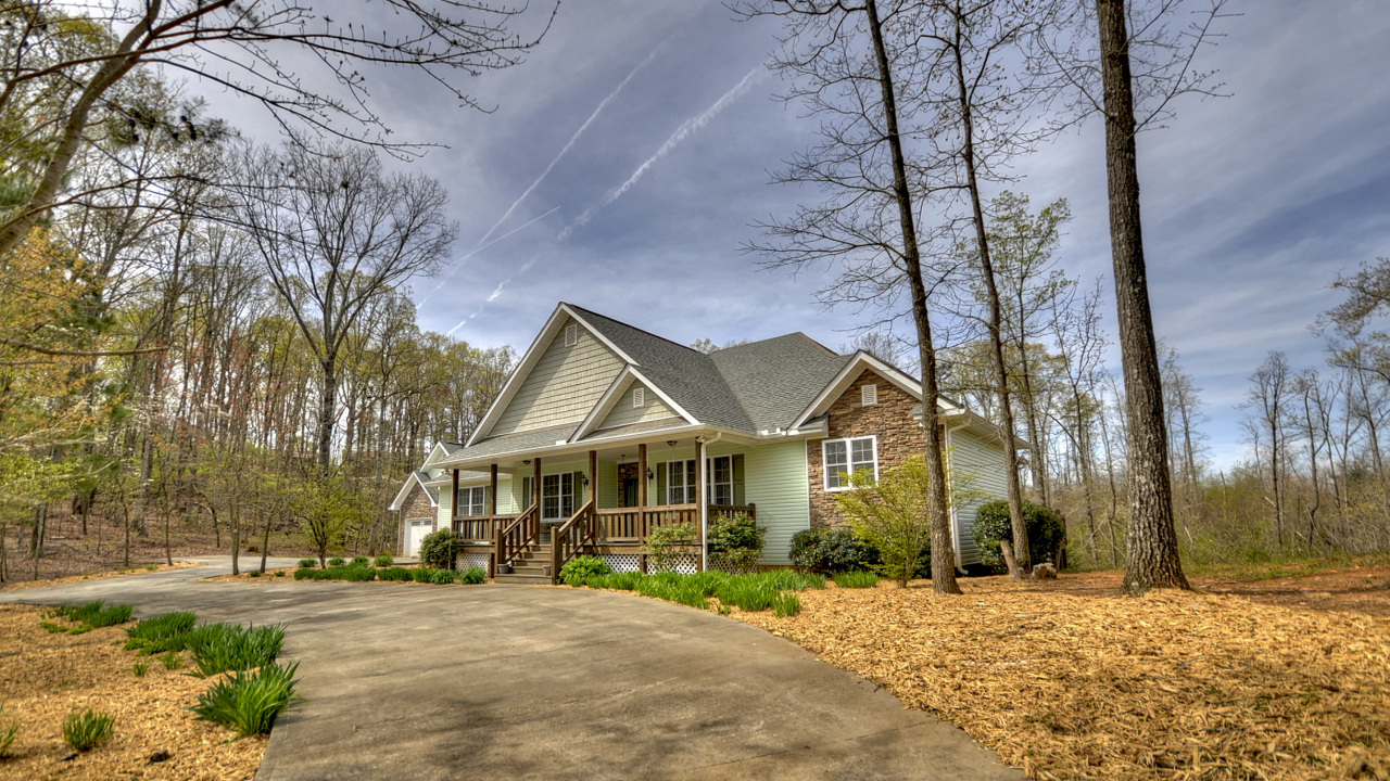 141 Lakeview Ct, Ellijay, GA, 30540 Scene 4