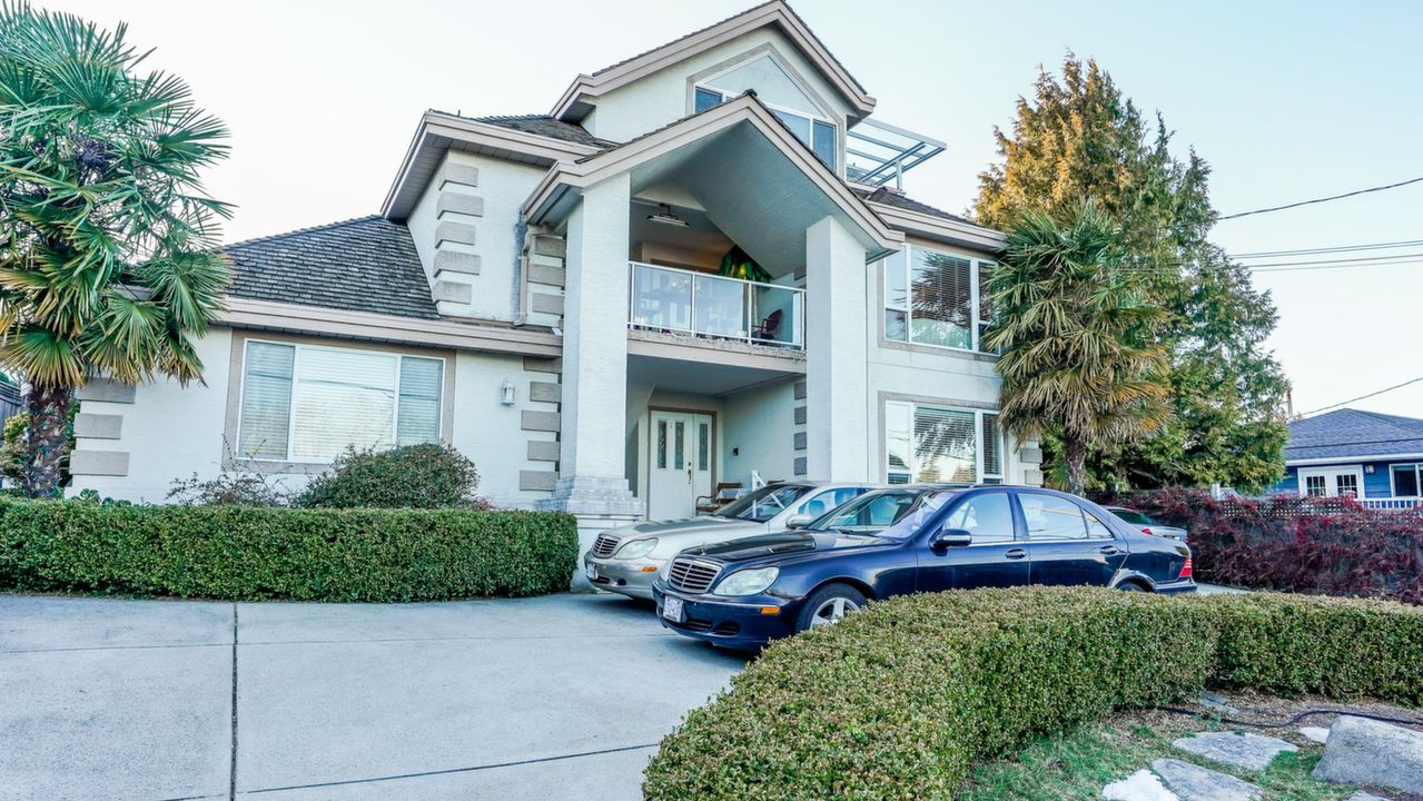 355-357 55A St, Tsawwassen, BC, V4M 3L8 Scene 2