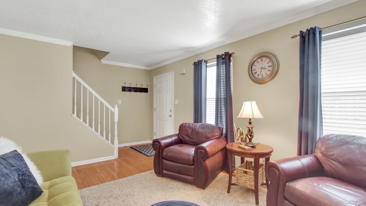 140 Charles Cir-4