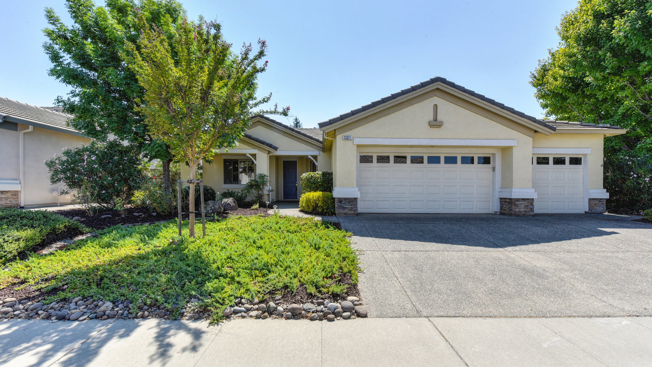 1321 Rose Bouquet Dr., Lincoln, CA, 95648 Scene 1