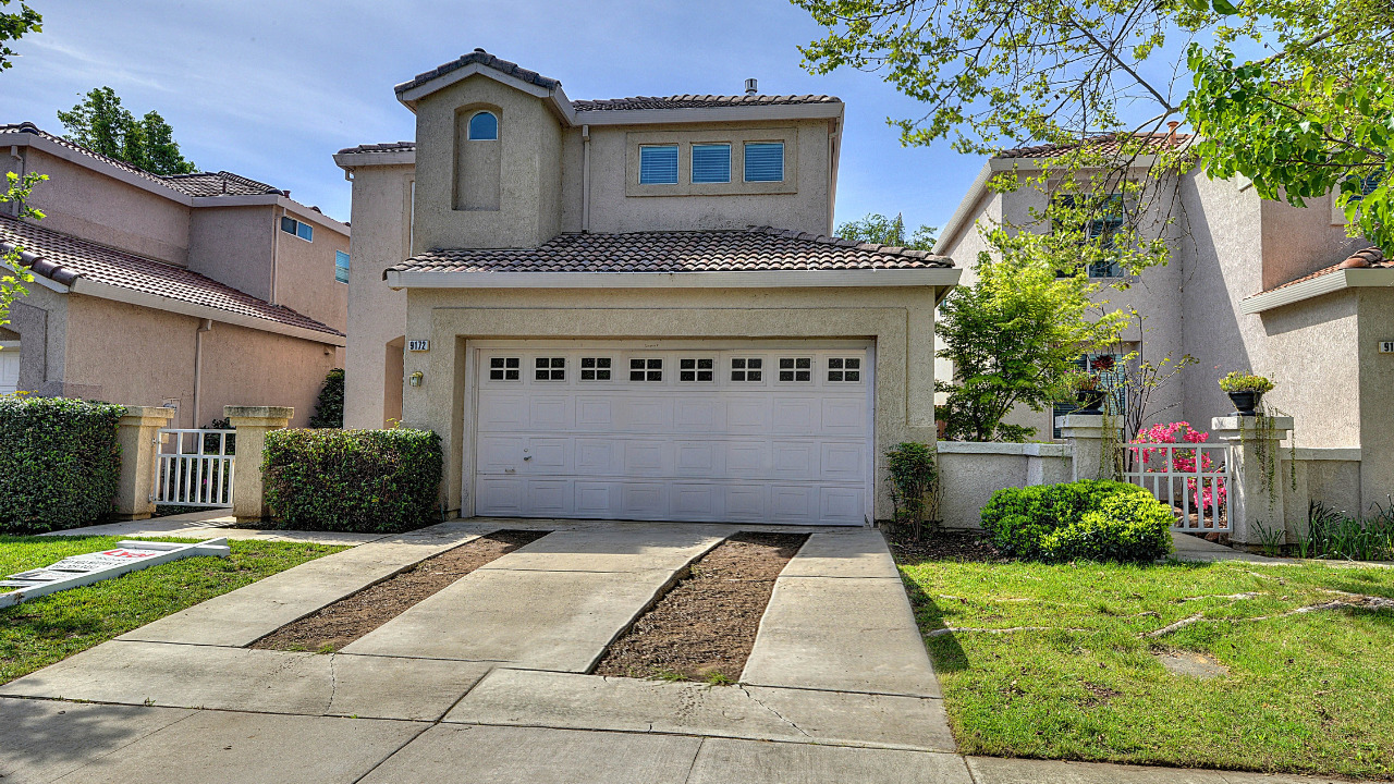 9172 W Laguna Way, Elk Grove, CA, 95758 Scene 2