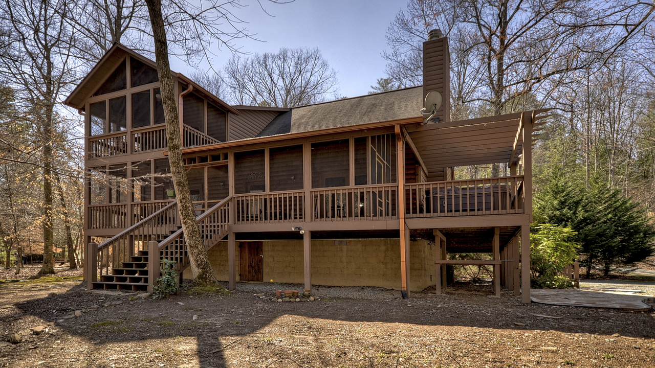 Rush River Lodge, Ellijay, GA, 30540 Scene 2