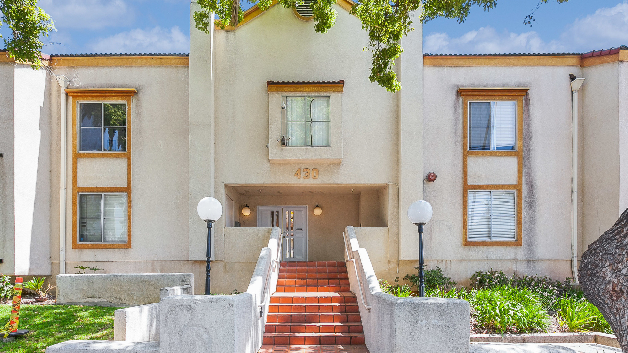 430 N. Holliston Ave.#201, Pasadena