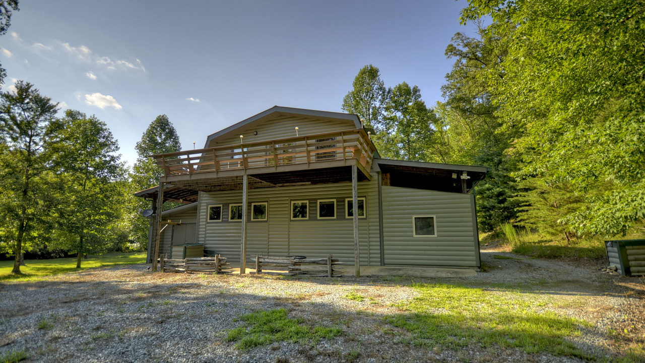 76 Old Indian Trail, Blue Ridge, GA, 30513 Scene 2