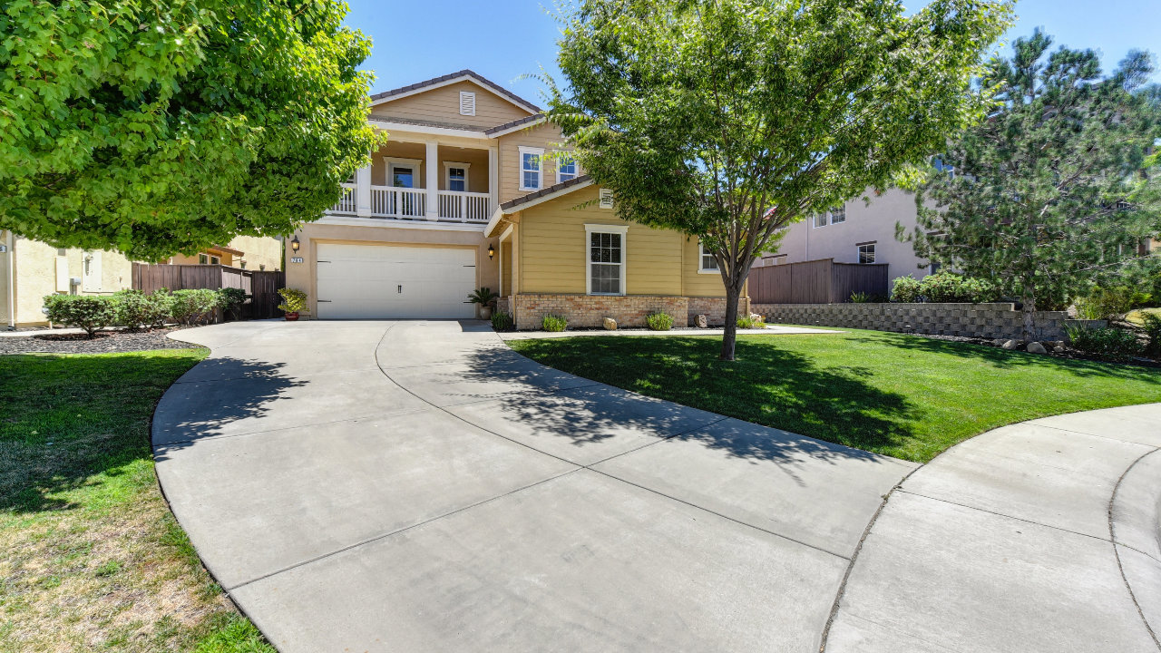 784 Sun Bonnet Ct., Rocklin, CA, 95765 Scene 1