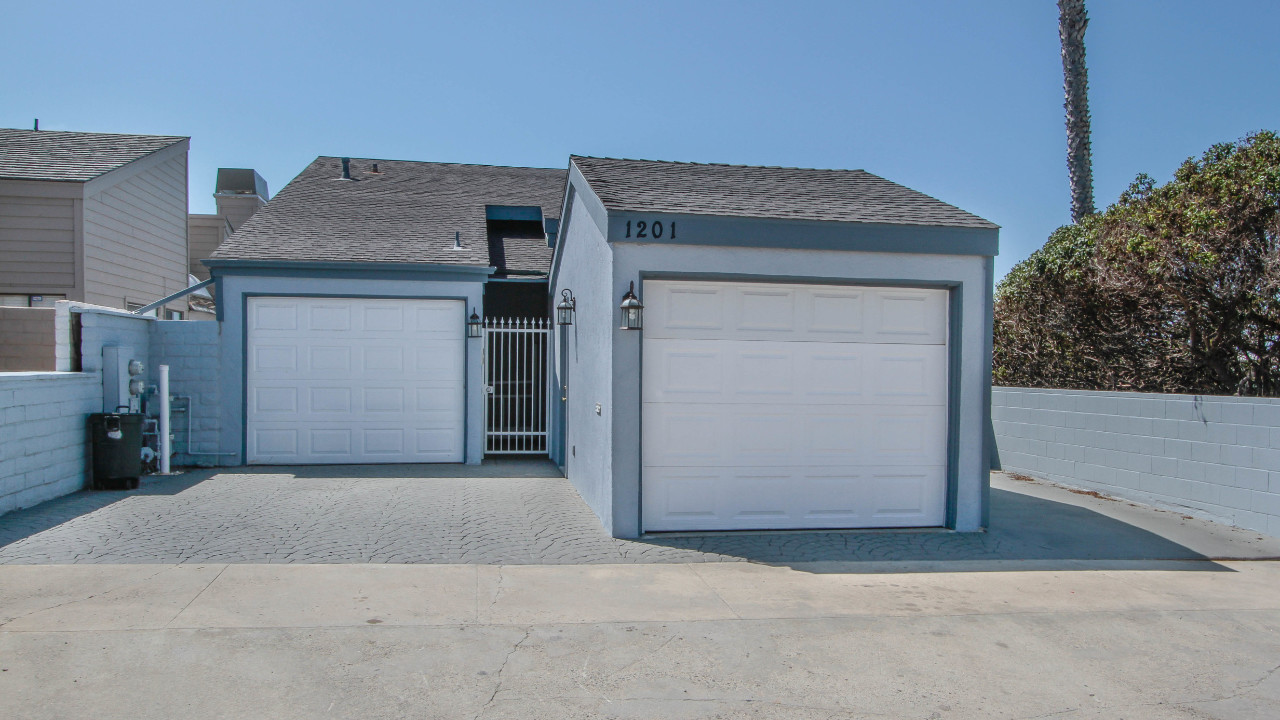 1201 S. Pacific #B, Oceanside, CA, 92054 Scene 1