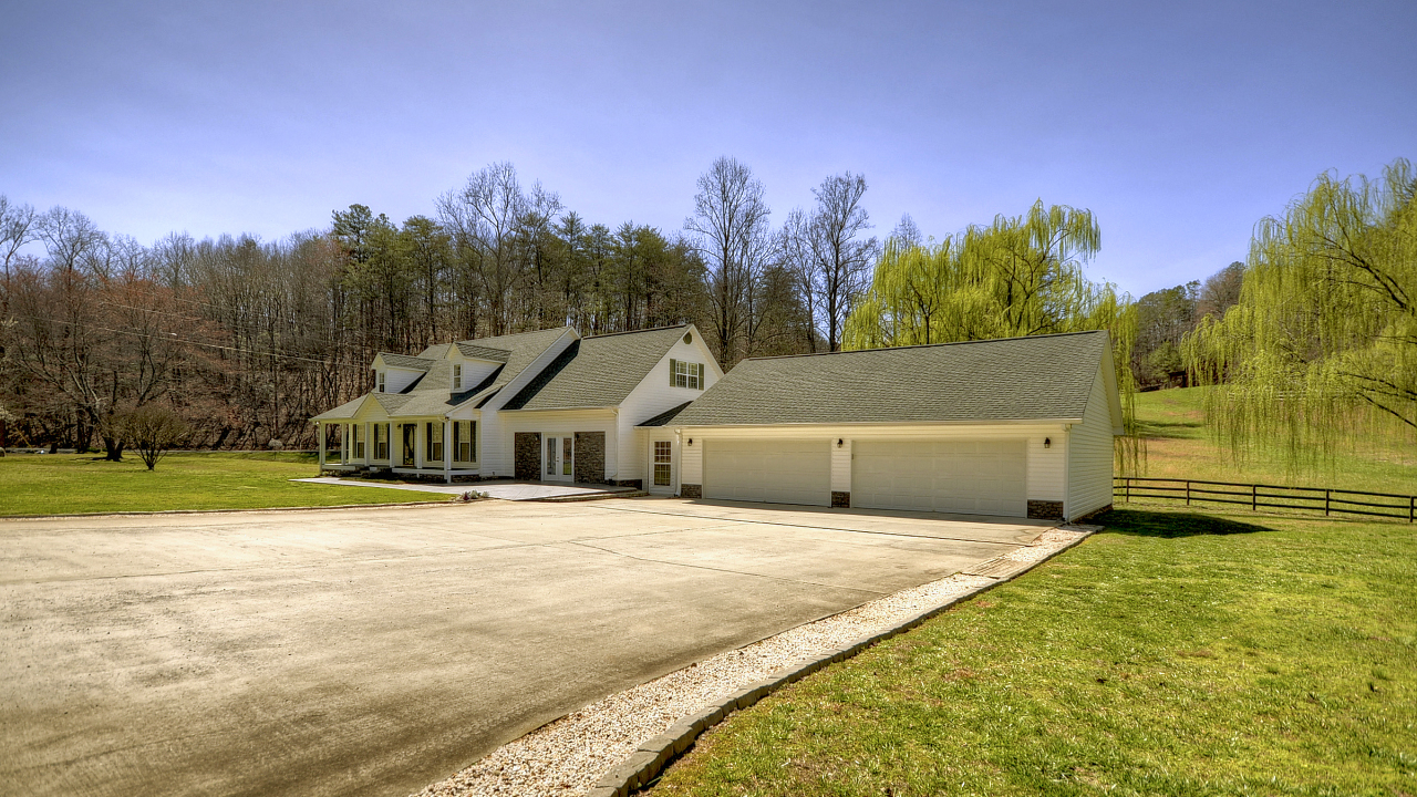 355 Stone Rd, Ellijay, GA, 30540 Scene 1