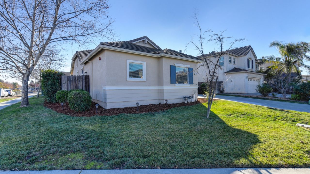 1834 Lowe Dr., Woodland, CA, 95776 Scene 3