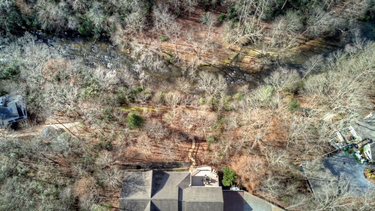 422 E Goldmine Rd, Ellijay, GA, 30536 Scene 4