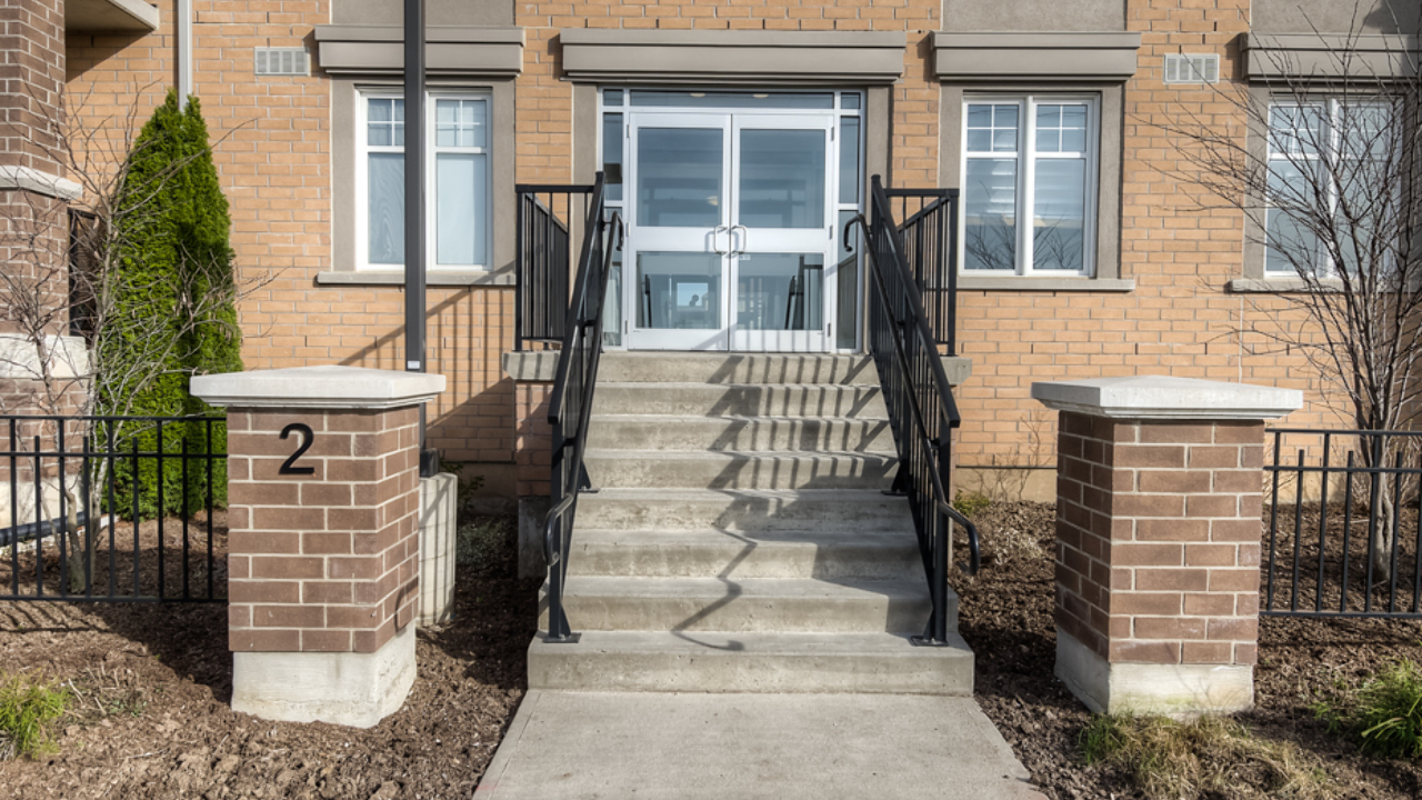 307 - 2 Colonial Drive, Guelph, ON, N1L 0K8 Scene 4