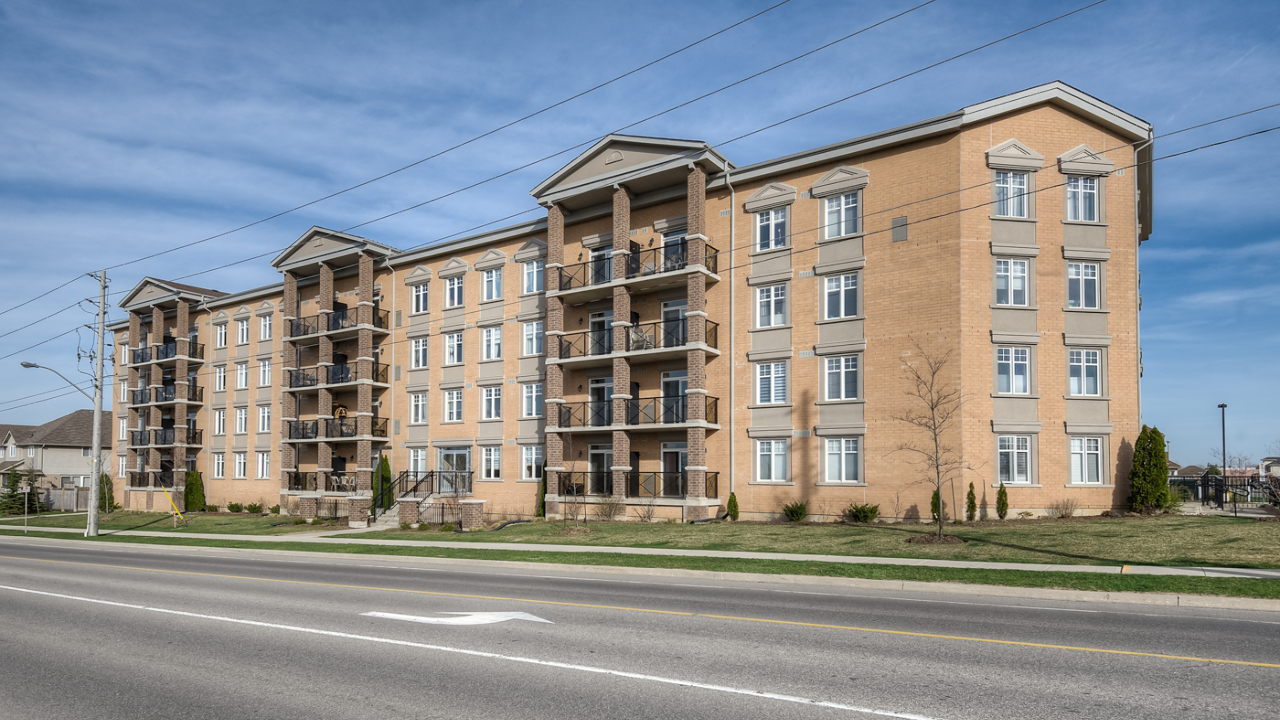 307 - 2 Colonial Drive, Guelph, ON, N1L 0K8 Scene 3