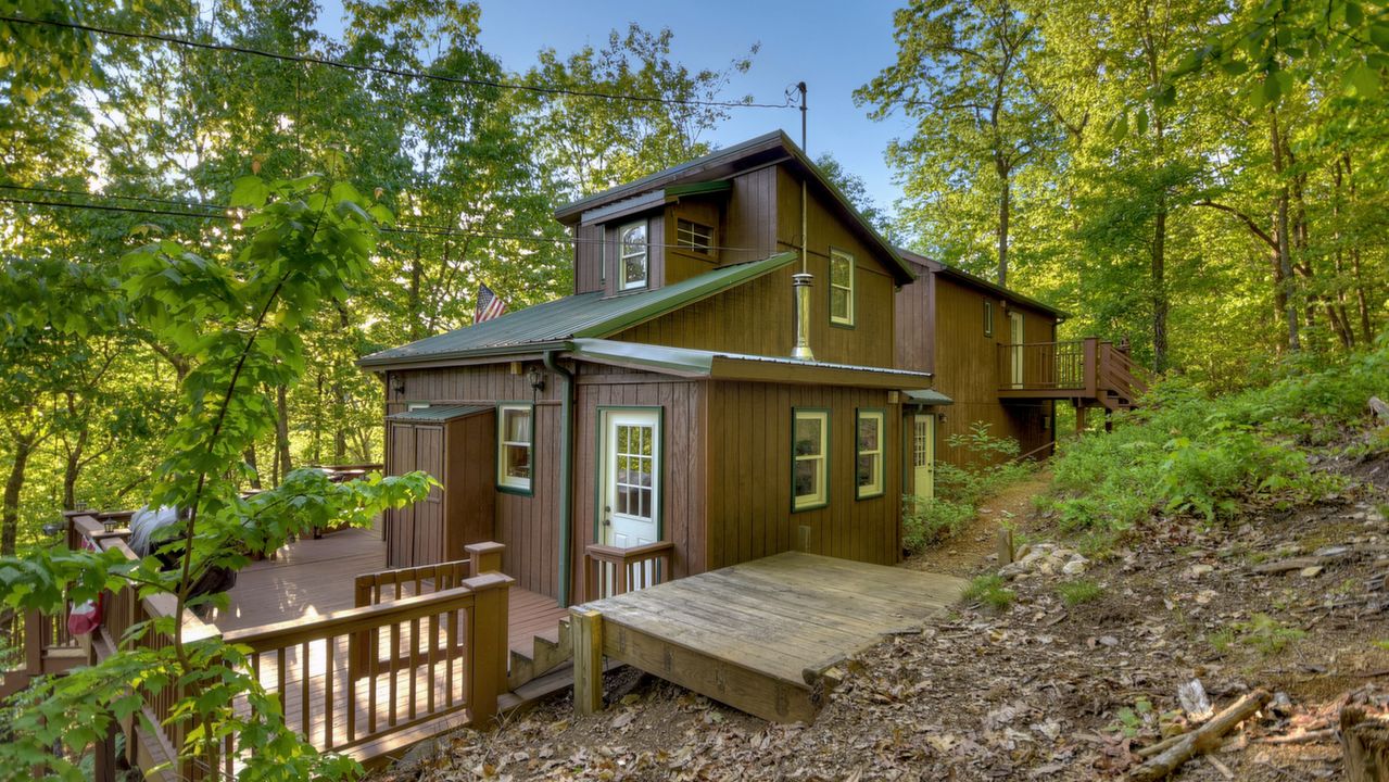 123 Little Amy Creek, Ellijay, GA, 30540 Scene 2