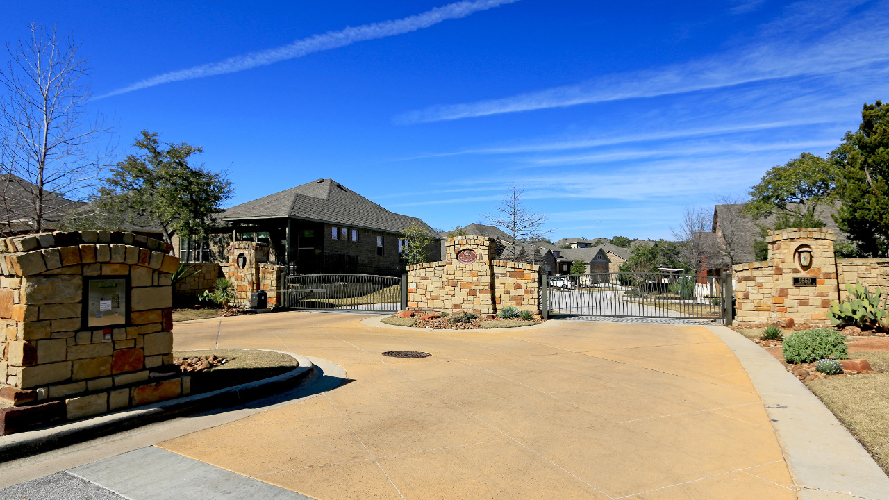 Villas At Canyon Creek Entrance