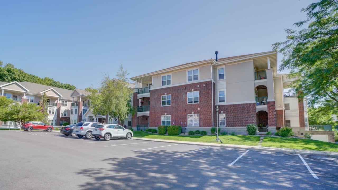 8510 Greenway Blvd #207 Middleton-7