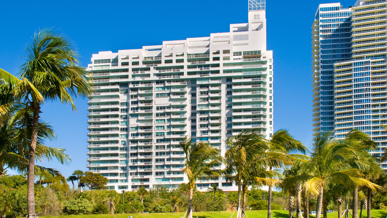 South-Pointe-Tower-#1403-00