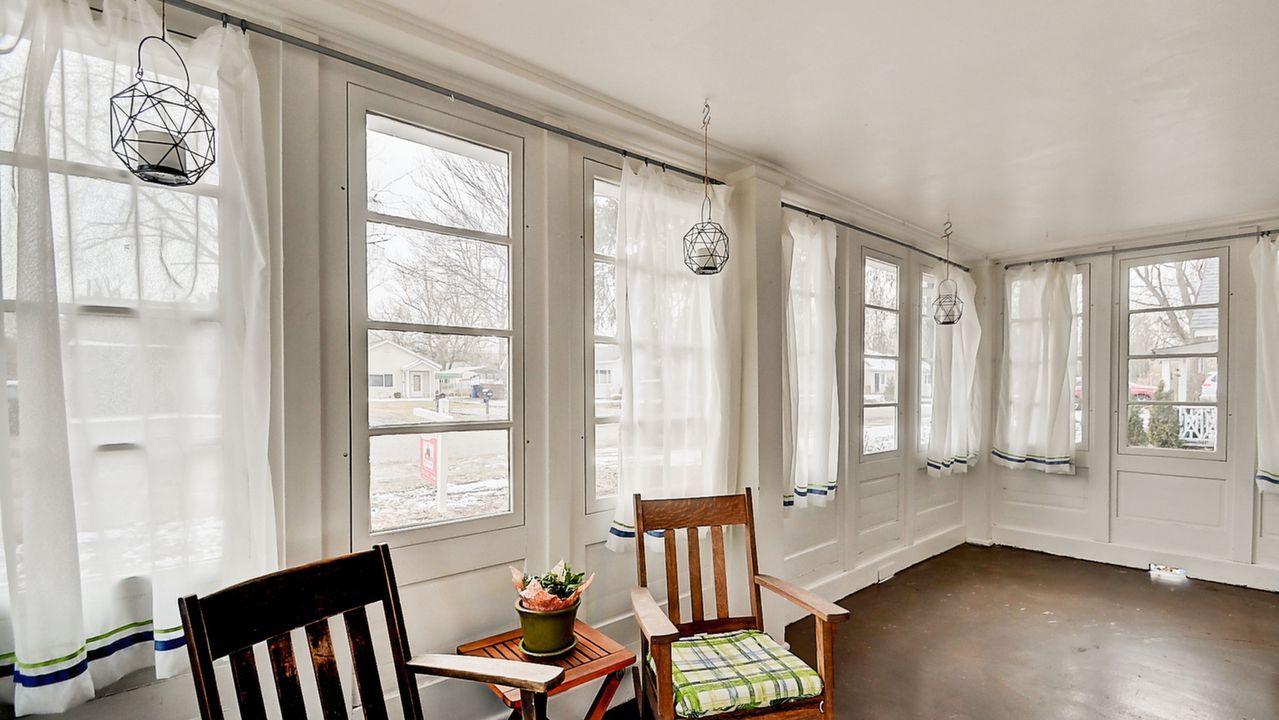 Enclosed Front Porch