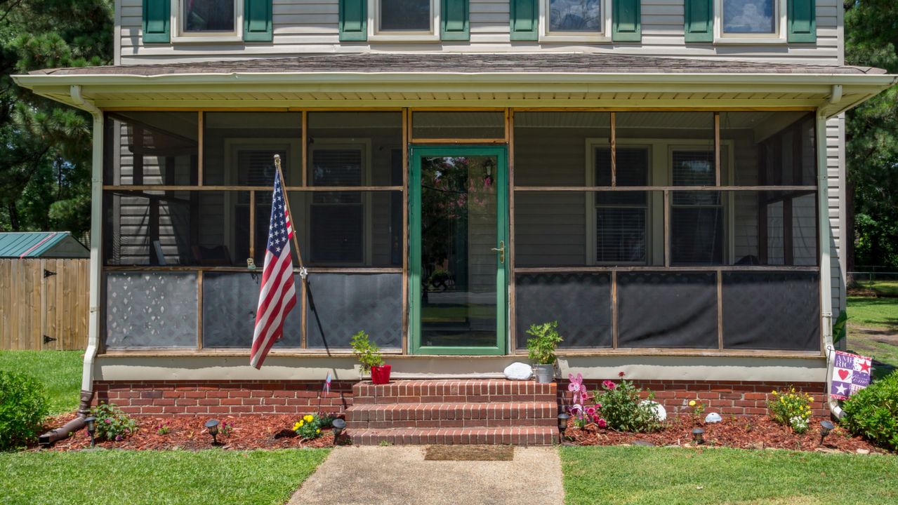 Screened In Porch