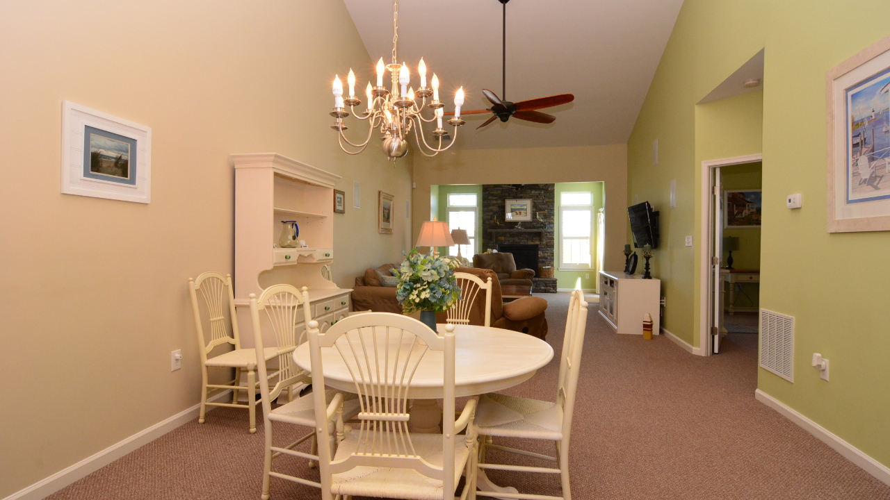 Dining Room to Family Room