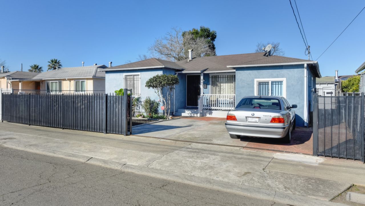 447 Ashton Ave
Oakland, CA, Oakland, CA, 94603 Scene 3