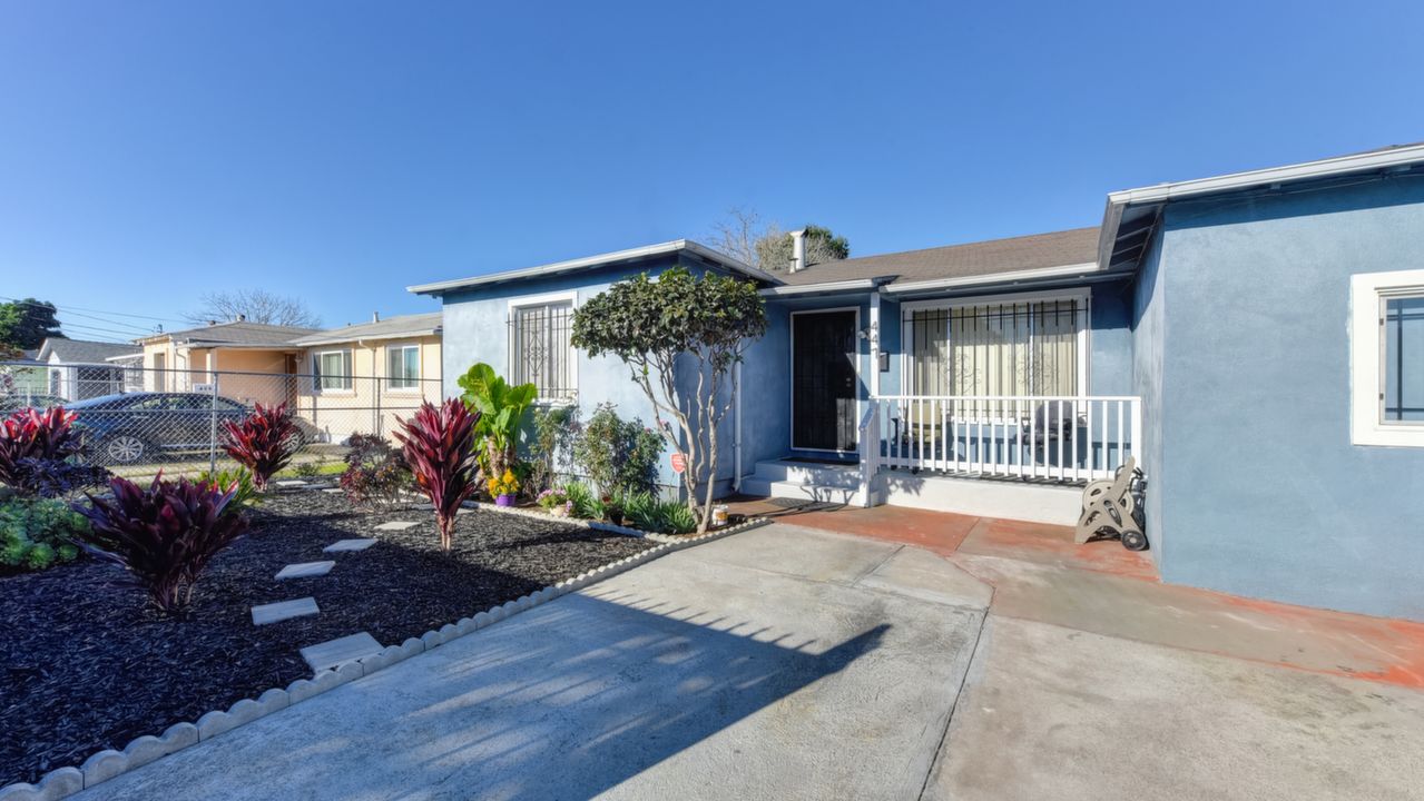 447 Ashton Ave
Oakland, CA, Oakland, CA, 94603 Scene 4