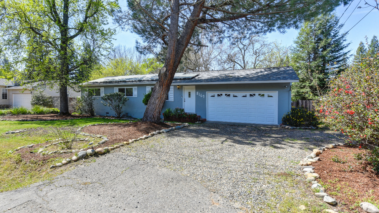 8169 Capitola Ave., Fair Oaks, CA, 95628 Scene 1