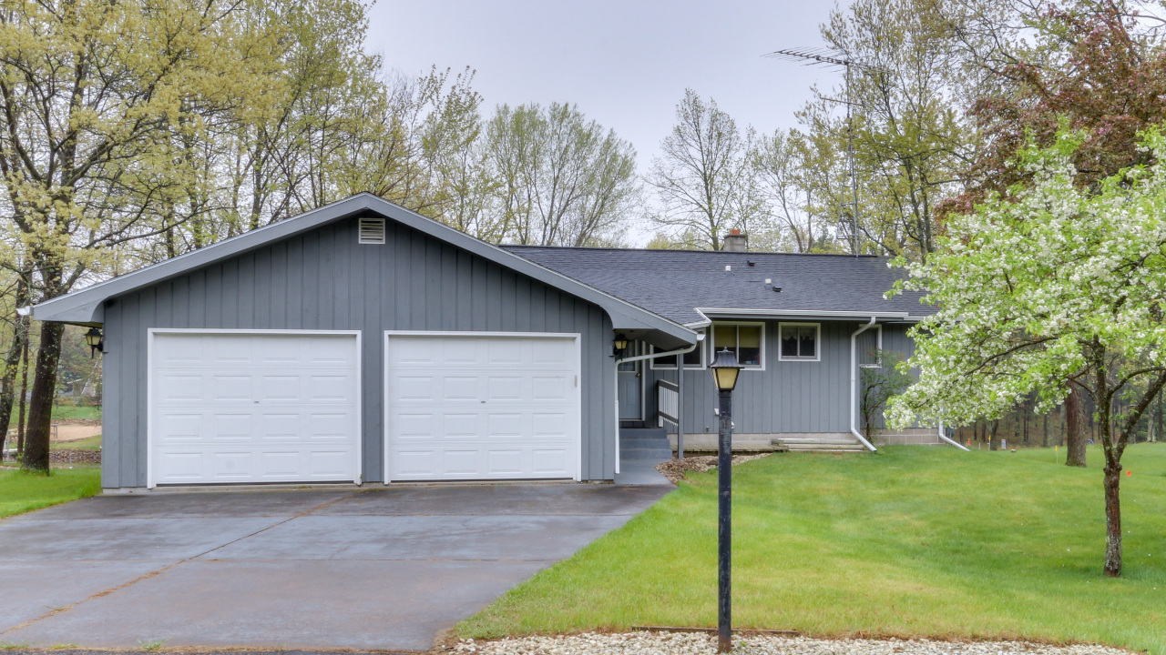 909 Kings Way, Nekoosa, WI, 54457 Scene 4