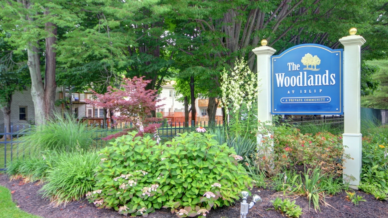 The Woodlands Co-Ops at Islip